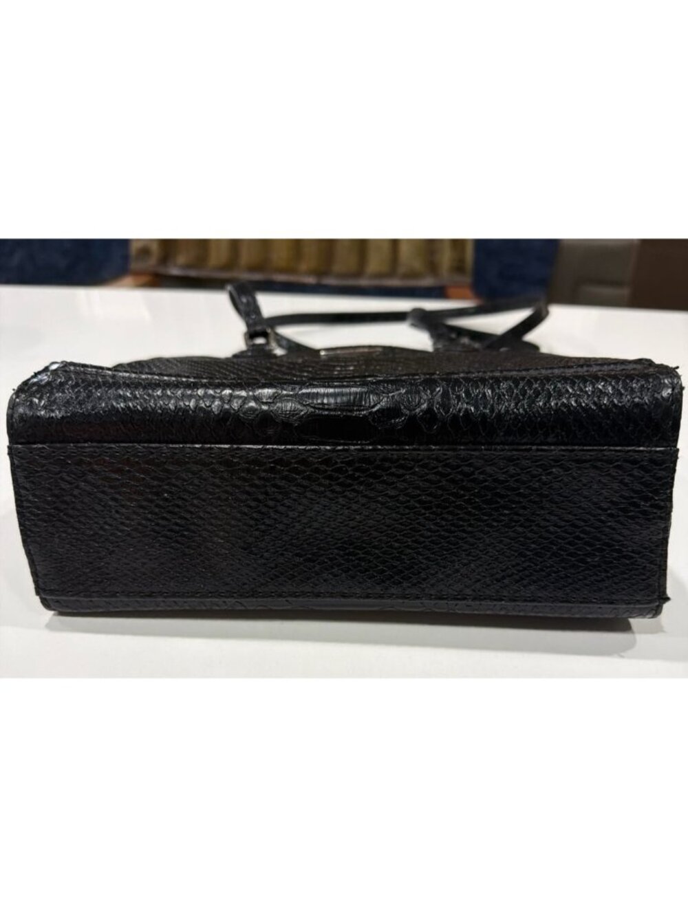 Vintage Liz Claiborne Black Snake Embossed Organizer Shoulder Bag - Picture 7 of 7